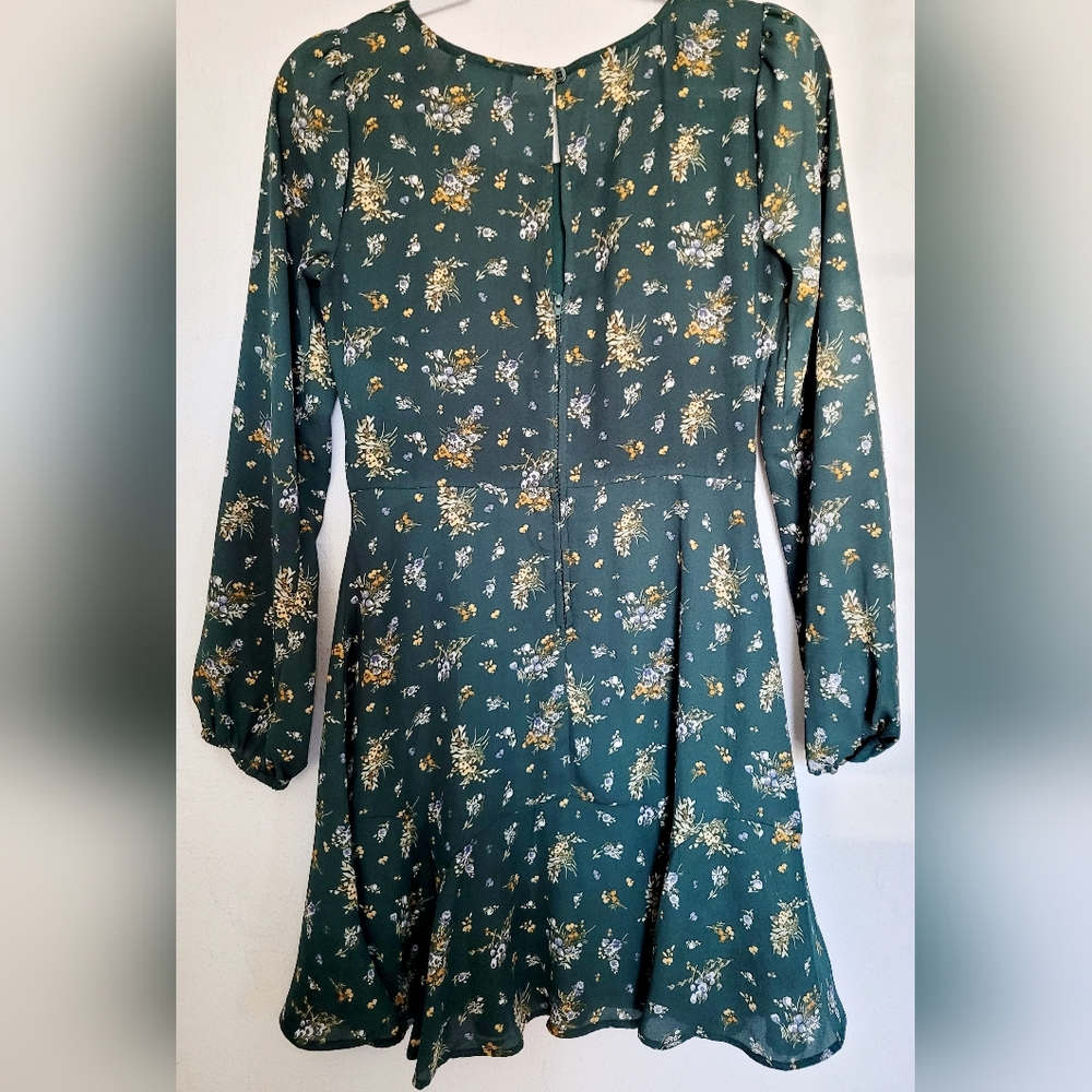 Trixxi Francesca's Women Long Sleeve Mini Dress Floral/Paisley Green Lined Small - Picture 13 of 16